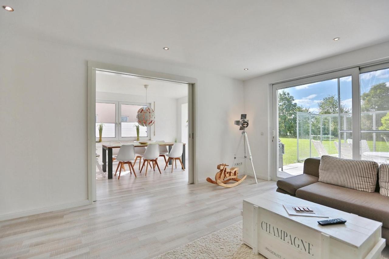 Ferienhaus Glockenstrasse Ferienwohnung Ostseehoehe Appartement 1 샬베우츠 외부 사진
