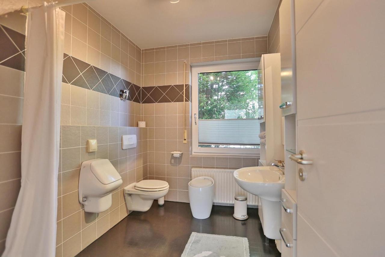 Ferienhaus Glockenstrasse Ferienwohnung Ostseehoehe Appartement 1 샬베우츠 외부 사진