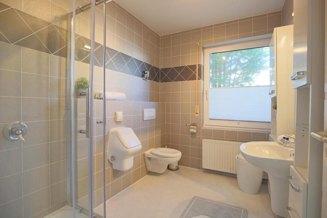 Ferienhaus Glockenstrasse Ferienwohnung Ostseehoehe Appartement 1 샬베우츠 외부 사진